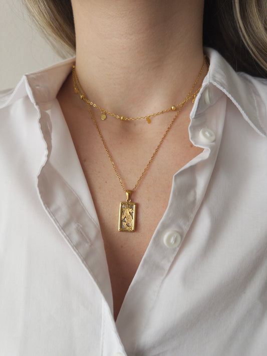 Tarot Arcana Pendant: Strength