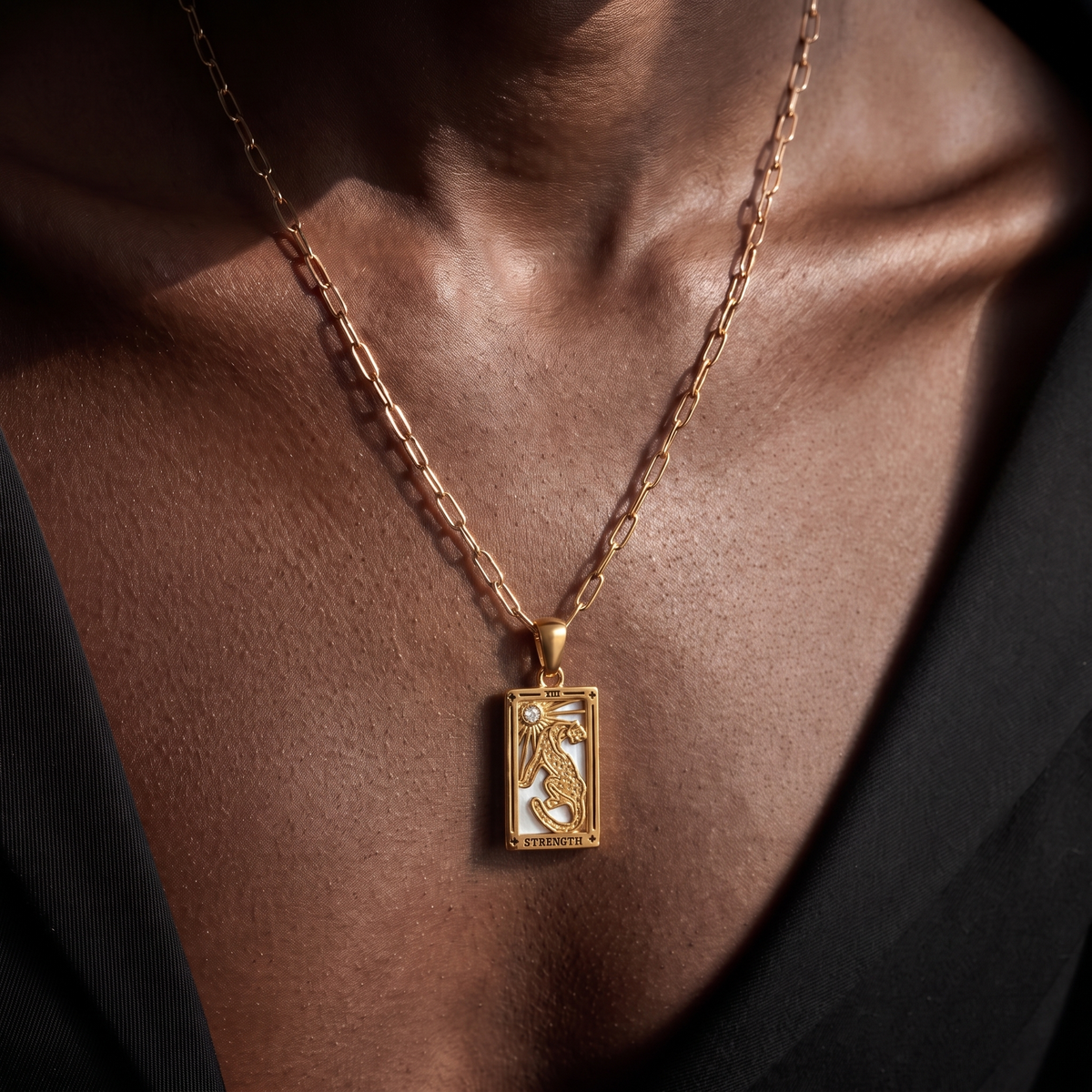 Tarot Arcana Pendant: Strength